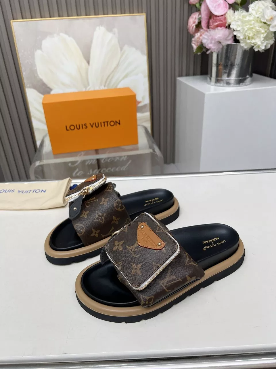 louis vuitton chaussons pour femme s_12ba47b1